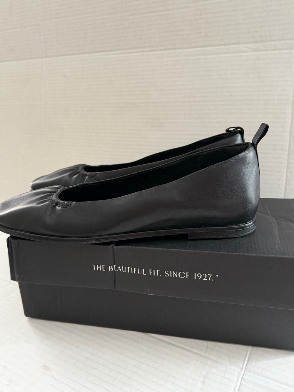 Naturalizer Women's Estie Square Toe Ballet Flats black leather Size 11 Wide NEW - Picture 2 of 9